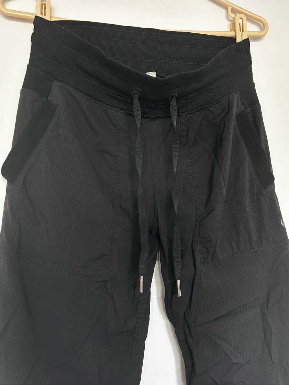 Size 6 regular - Lululemon Street To Studio Pant II *Unlined 28* - Picture 3 of 9